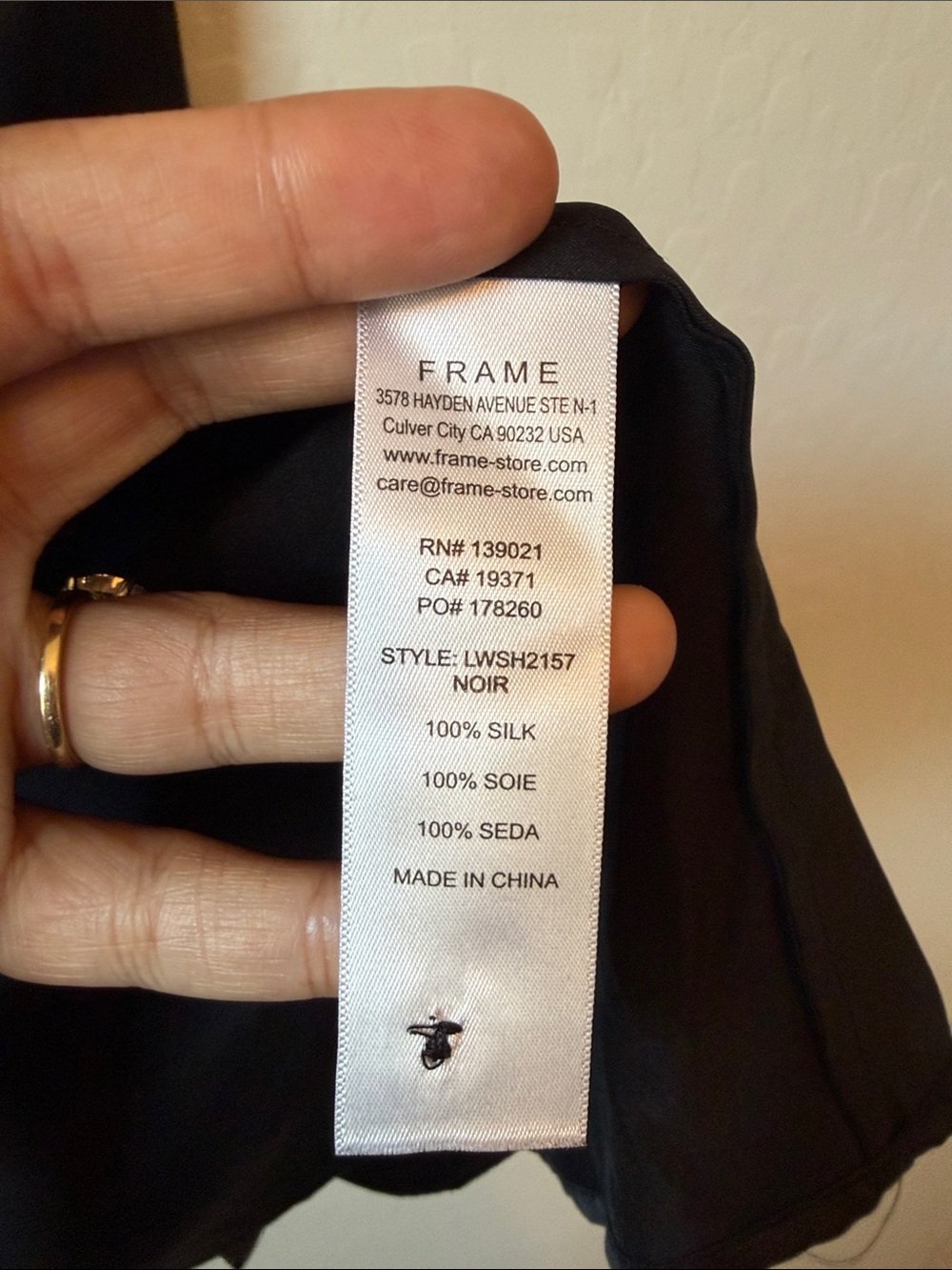 FRAME Gillian 100% silk button down blouse black size small - Picture 7 of 7